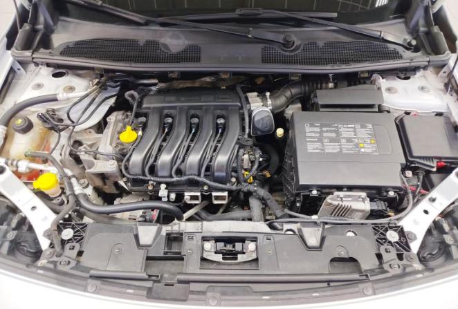 Renault Fluence I Рестайлинг с пробегом 2015 года, цена 970 000 рублей, 171752 км, седан, Автокод Объявления