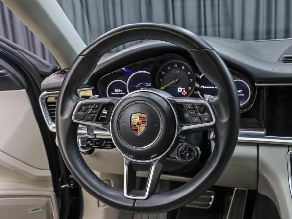 Porsche Panamera II с пробегом 2019 года, цена 8 250 000 рублей, 85449 км, универсал, Автокод Объявления