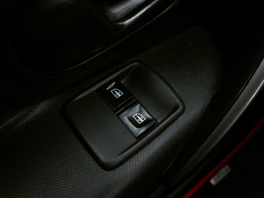 Renault Sandero II Екатеринбург  - изображение 12