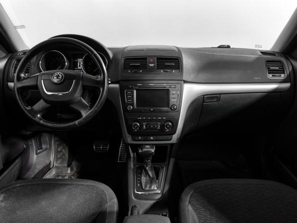 Skoda Yeti I с пробегом 2010 года, цена 679 000 рублей, 321007 км, внедорожник, Автокод Объявления
