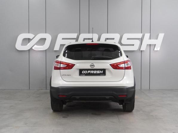 Nissan Qashqai II с пробегом 2015 года, цена 1 379 000 рублей, 122451 км, внедорожник, Автокод Объявления