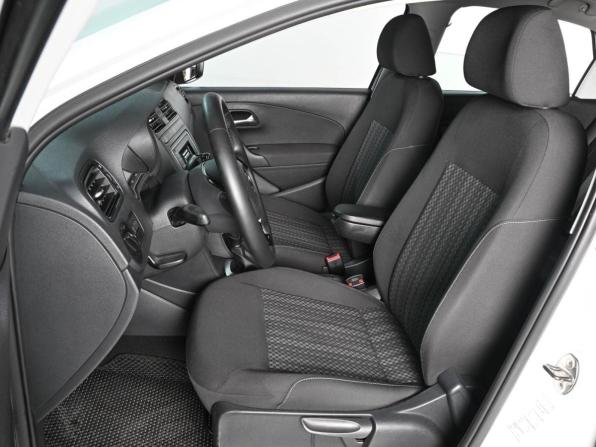 Volkswagen Polo V Рестайлинг с пробегом 2018 года, цена 1 299 000 рублей, 105509 км, седан, Автокод Объявления