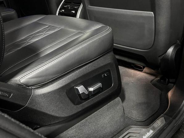 BMW X7 I (G07) с пробегом 2021 года, цена 9 256 500 рублей, 38773 км, внедорожник, Автокод Объявления