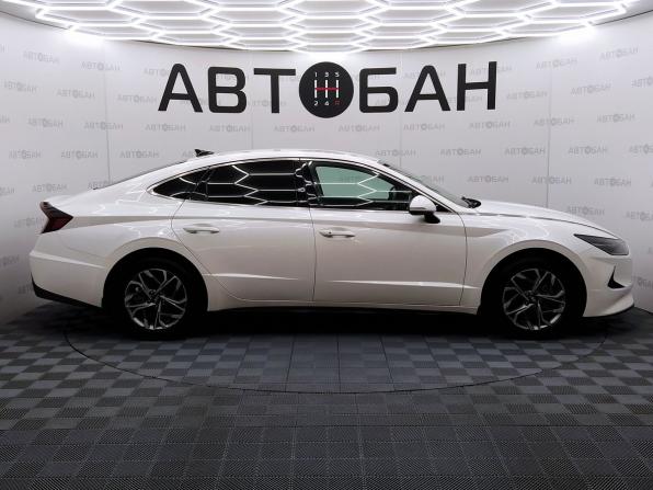 Hyundai Sonata VIII (DN8) с пробегом 2021 года, цена 2 171 000 рублей, 128158 км, седан, Автокод Объявления