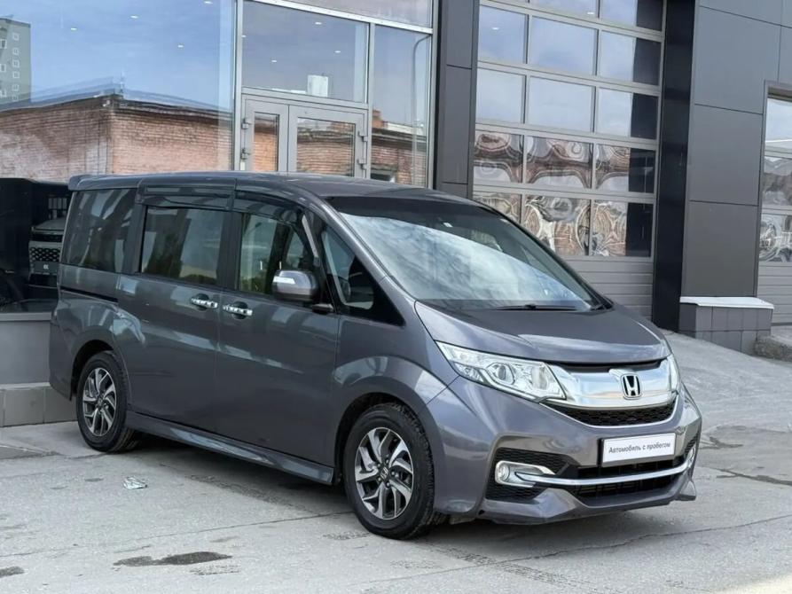 Honda Stepwgn V Рестайлинг Новосибирск  - изображение 4