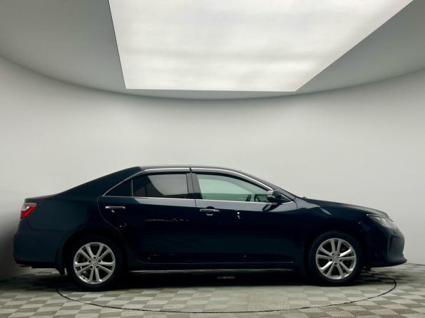 Toyota Camry VII (XV50) Рестайлинг с пробегом 2015 года, цена 1 999 000 рублей, 178071 км, седан, Автокод Объявления