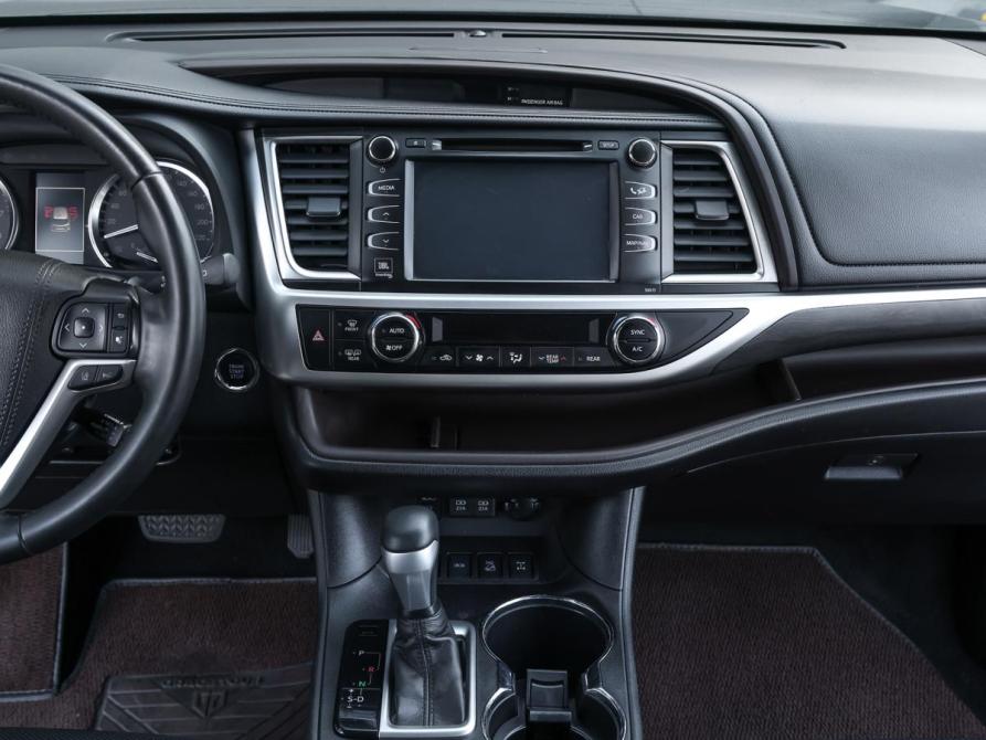 Toyota Highlander III (XU50) Рестайлинг Москва  - изображение 16