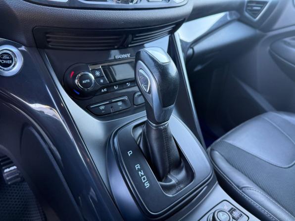 Ford Kuga II с пробегом 2013 года, цена 999 000 рублей, 215000 км, внедорожник, Автокод Объявления