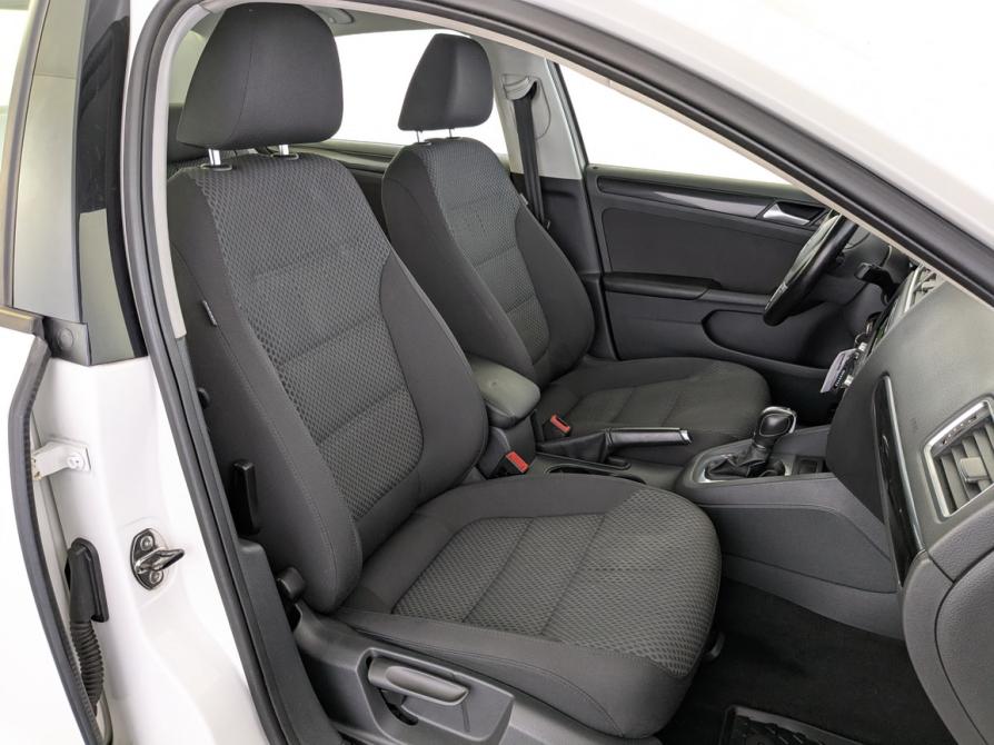 Volkswagen Jetta VI Москва  - изображение 23
