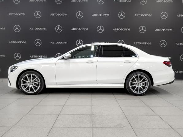 Mercedes-Benz E-Класс V (W213 S213 C238) Рестайлинг с пробегом 2022 года, цена 4 950 000 рублей, 43896 км, седан, Автокод Объявления