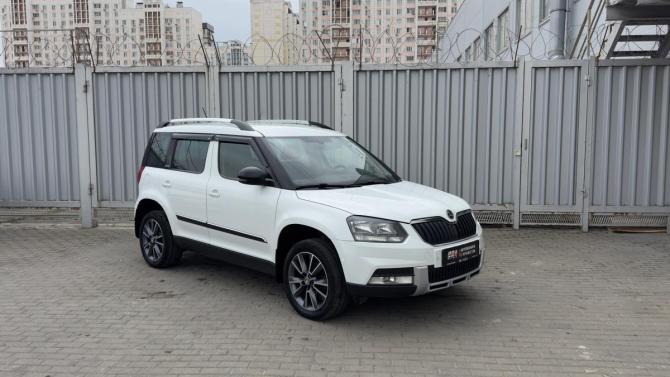 Skoda Yeti I Рестайлинг с пробегом 2017 года, цена 1 544 000 рублей, 126000 км, внедорожник, Автокод Объявления