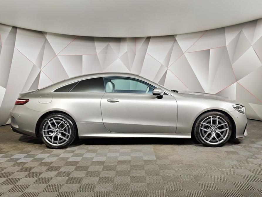 Mercedes-Benz E-Класс V (W213 S213 C238) Рестайлинг Москва  - изображение 6