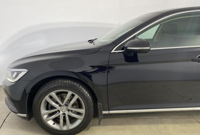Volkswagen Passat B8 с пробегом 2017 года, цена 1 950 000 рублей, 130239 км, седан, Автокод Объявления