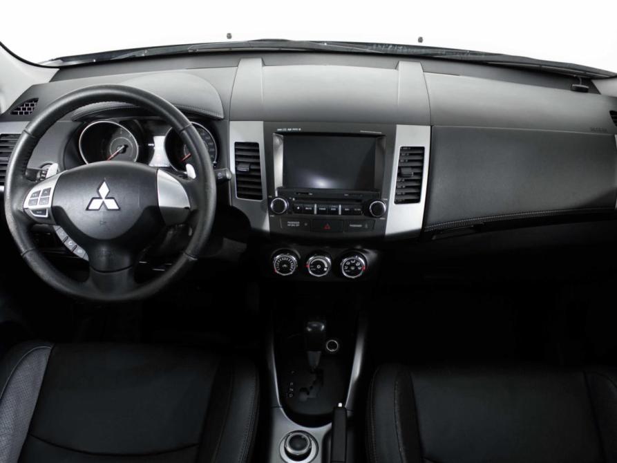Mitsubishi Outlander II Рестайлинг Москва  - изображение 11