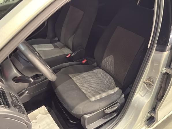 Volkswagen Polo V с пробегом 2013 года, цена 735 000 рублей, 140000 км, седан, Автокод Объявления