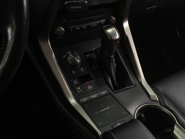 Lexus NX I Рестайлинг с пробегом 2018 года, цена 3 159 000 рублей, 171169 км, внедорожник, Автокод Объявления