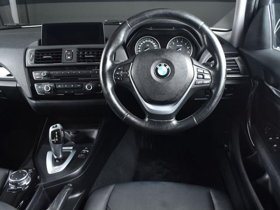 BMW 1 серии II (F20/F21) Рестайлинг Кемерово  - изображение 11