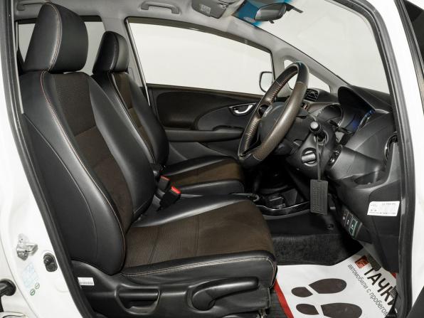 Honda Fit Shuttle I с пробегом 2012 года, цена 1 075 000 рублей, 95925 км, универсал, Автокод Объявления