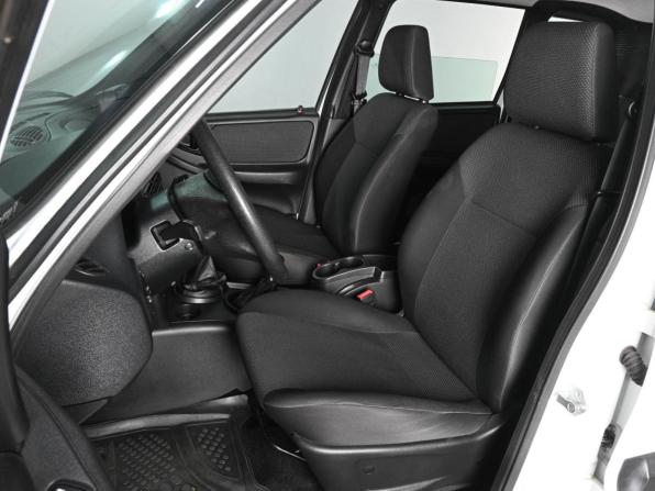 Lada (ВАЗ) Niva Travel I с пробегом 2024 года, цена 1 230 000 рублей, 17742 км, внедорожник, Автокод Объявления