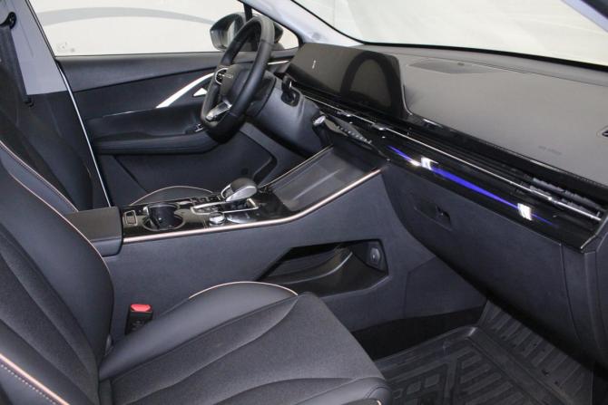 Omoda C5 I с пробегом 2024 года, цена 1 849 000 рублей, 24230 км, внедорожник, Автокод Объявления