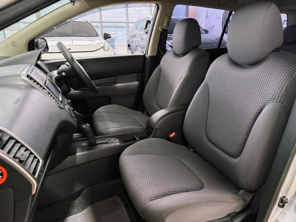 Nissan Wingroad III (Y12) с пробегом 2016 года, цена 940 000 рублей, 164124 км, универсал, Автокод Объявления
