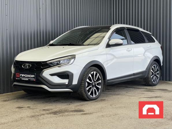 Lada (ВАЗ) Vesta I Рестайлинг (NG) с пробегом 2024 года, цена 1 367 000 рублей, 45240 км, универсал, Автокод Объявления