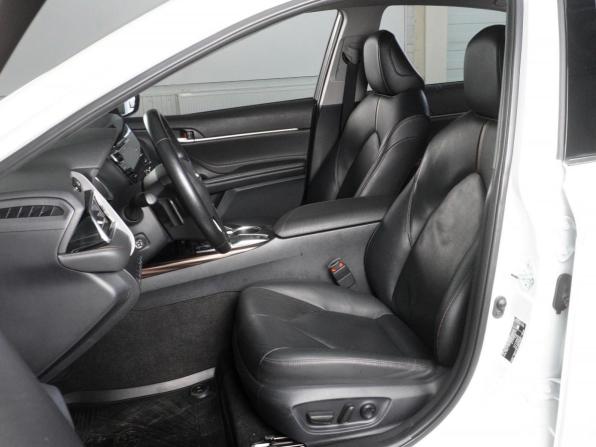 Toyota Camry VIII (XV70) с пробегом 2020 года, цена 3 199 000 рублей, 82964 км, седан, Автокод Объявления