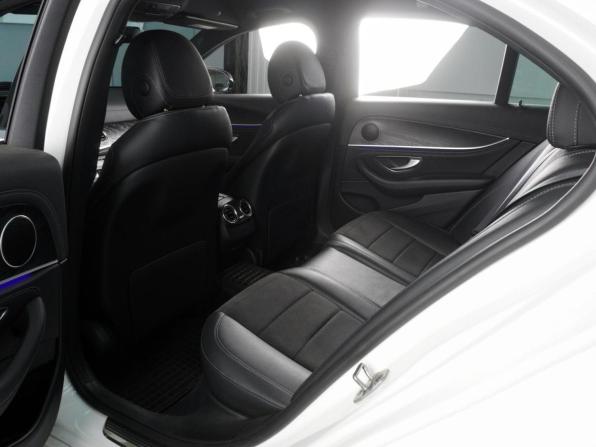 Mercedes-Benz E-Класс V (W213 S213 C238) с пробегом 2020 года, цена 4 520 000 рублей, 63083 км, седан, Автокод Объявления
