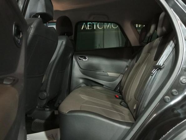 Renault Kaptur I с пробегом 2017 года, цена 1 550 000 рублей, 122368 км, внедорожник, Автокод Объявления