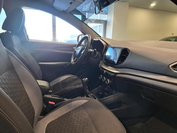 Lada (ВАЗ) Vesta I Рестайлинг (NG) с пробегом 2024 года, цена 1 189 000 рублей, 52952 км, седан, Автокод Объявления