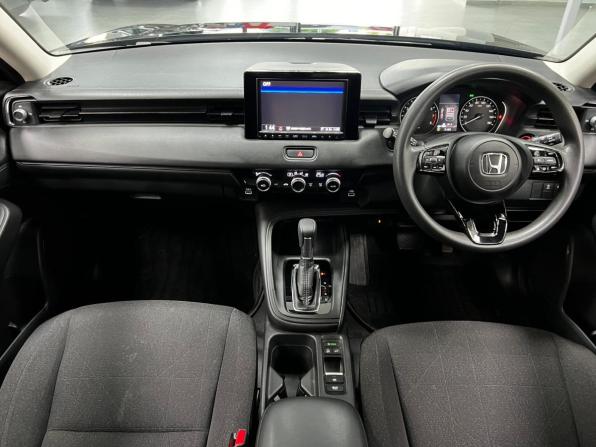 Honda Vezel II с пробегом 2021 года, цена 2 355 000 рублей, 55810 км, внедорожник, Автокод Объявления