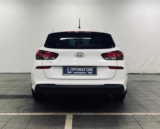 Hyundai i30 III Рестайлинг 2 с пробегом 2023 года, цена 1 690 000 рублей, 137500 км, универсал, Автокод Объявления