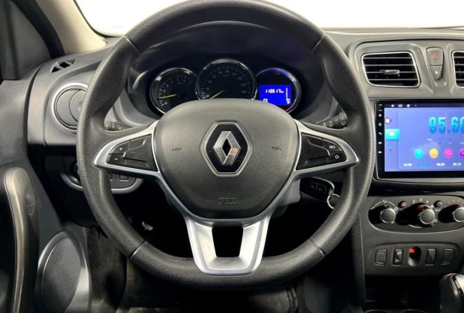 Renault Sandero II с пробегом 2018 года, цена 1 000 000 рублей, 113517 км, хэтчбек, Автокод Объявления