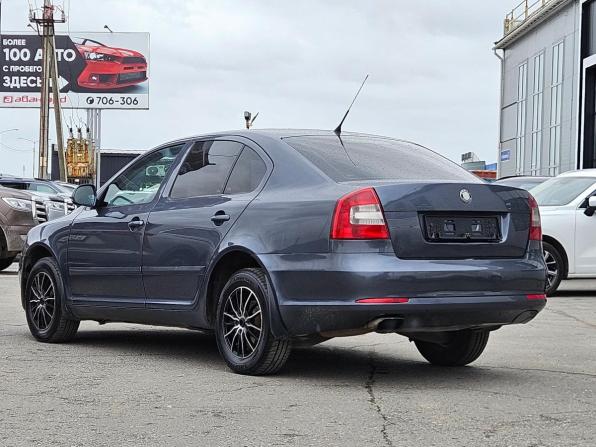 Skoda Octavia II (A5) Рестайлинг с пробегом 2009 года, цена 634 000 рублей, 266500 км, лифтбек, Автокод Объявления