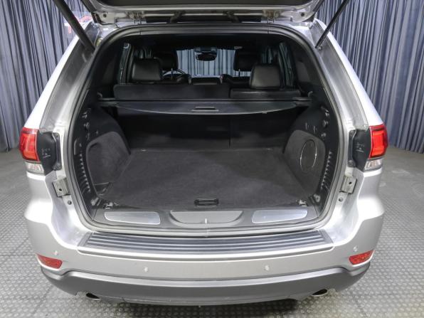 Jeep Grand Cherokee IV (WK2) Рестайлинг с пробегом 2018 года, цена 3 549 000 рублей, 145000 км, внедорожник, Автокод Объявления