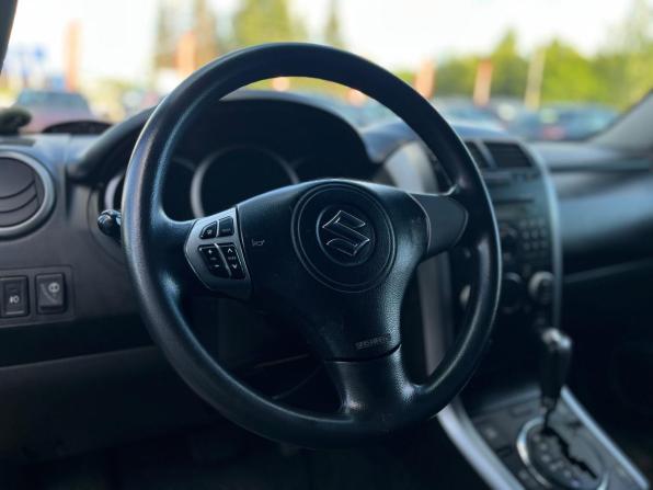 Suzuki Grand Vitara II Рестайлинг с пробегом 2010 года, цена 1 200 000 рублей, 188286 км, внедорожник, Автокод Объявления