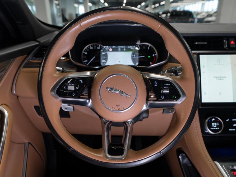Jaguar F-Pace I Москва  - изображение 11
