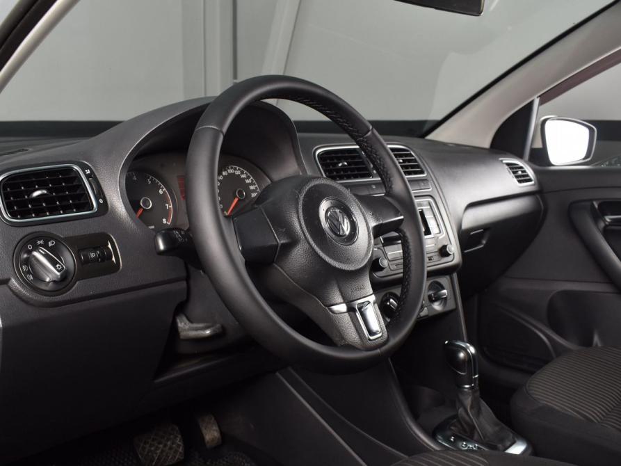 Volkswagen Polo V Кемерово  - изображение 7