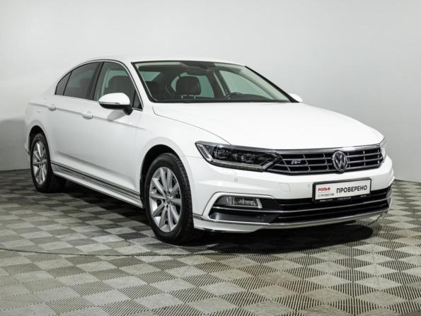 Volkswagen Passat B8 с пробегом 2018 года, цена 2 490 000 рублей, 139498 км, седан, Автокод Объявления