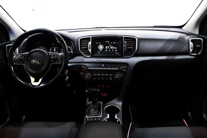 Kia Sportage IV с пробегом 2018 года, цена 2 070 000 рублей, 92000 км, внедорожник, Автокод Объявления