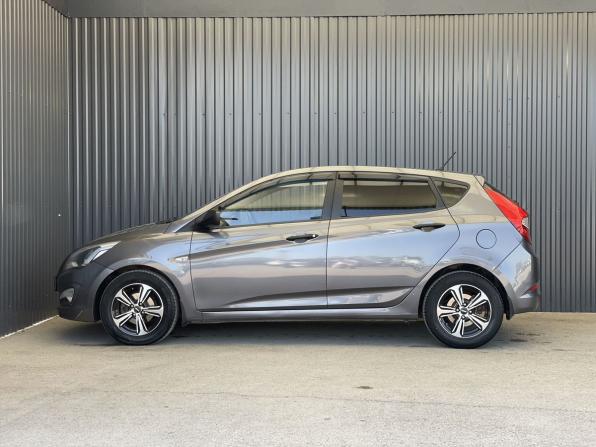 Hyundai Solaris I с пробегом 2014 года, цена 957 000 рублей, 114220 км, хэтчбек, Автокод Объявления