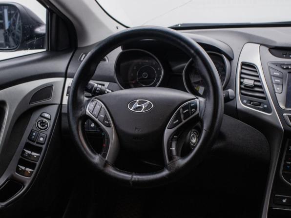 Hyundai Elantra V (MD) Рестайлинг с пробегом 2015 года, цена 907 000 рублей, 221949 км, седан, Автокод Объявления