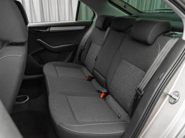 Skoda Rapid II с пробегом 2021 года, цена 1 740 000 рублей, 68861 км, лифтбек, Автокод Объявления