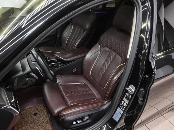 BMW 5 серии VII (G30/G31/G38) Рестайлинг с пробегом 2022 года, цена 4 349 000 рублей, 105026 км, седан, Автокод Объявления