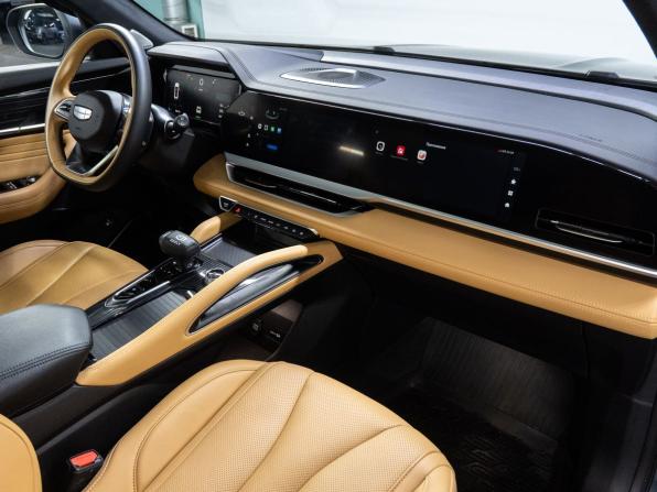 Geely Monjaro I с пробегом 2022 года, цена 3 200 000 рублей, 38610 км, внедорожник, Автокод Объявления