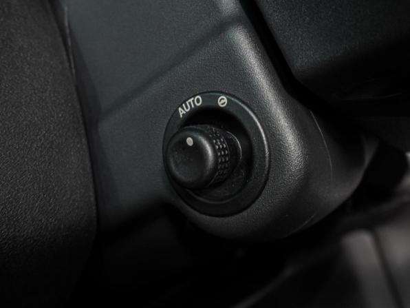 Land Rover Discovery IV с пробегом 2012 года, цена 1 899 000 рублей, 237184 км, внедорожник, Автокод Объявления