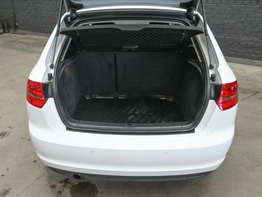 Audi A3 II (8P) Рестайлинг 2 Екатеринбург  - изображение 6