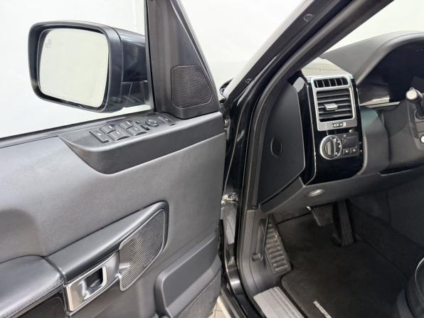 Land Rover Range Rover III Рестайлинг 2 с пробегом 2012 года, цена 2 250 000 рублей, 198220 км, внедорожник, Автокод Объявления