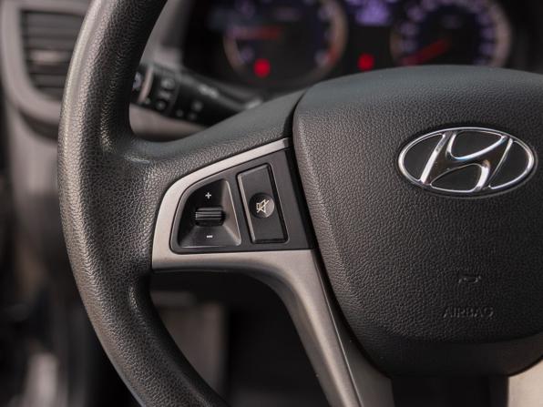 Hyundai Solaris I Рестайлинг с пробегом 2016 года, цена 1 210 000 рублей, 93001 км, седан, Автокод Объявления