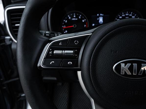 Kia Sportage IV Рестайлинг с пробегом 2020 года, цена 2 625 000 рублей, 99042 км, внедорожник, Автокод Объявления